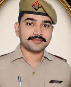 मृतक आरक्षी राजकुमार भारती। फाइल फोटो