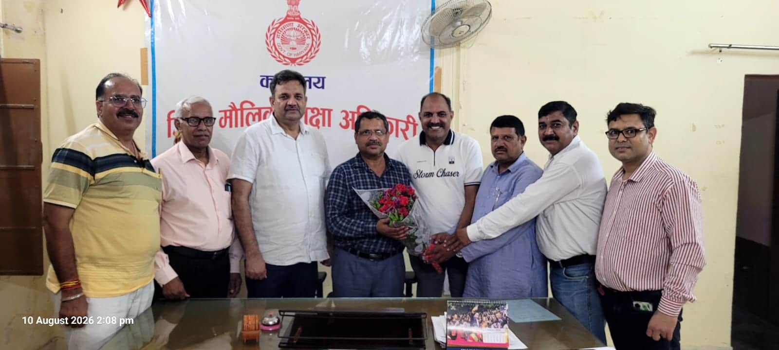 उप जिला शिक्षा अधिकारी की जिम्मेदारी मिलने पर खुशी जाहिर करते डॉ. राजेंद्र सिंह। स्रोत : विभाग