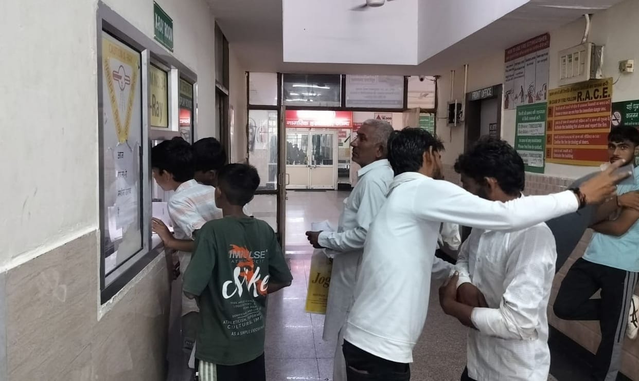 X-ray machine is out of order for 24 hours in Civil Hospital...patients are upset