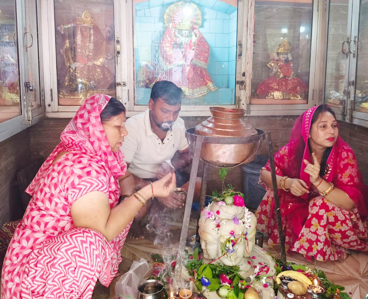 Shivalayas echoed with chants of 'Bam-Bam Bhole'.