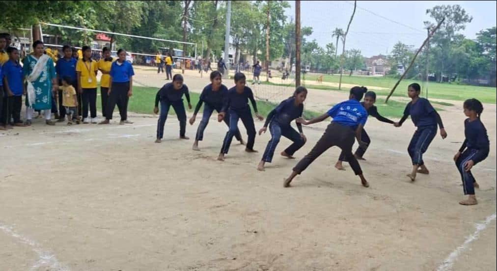 Selection of players for the divisional competition