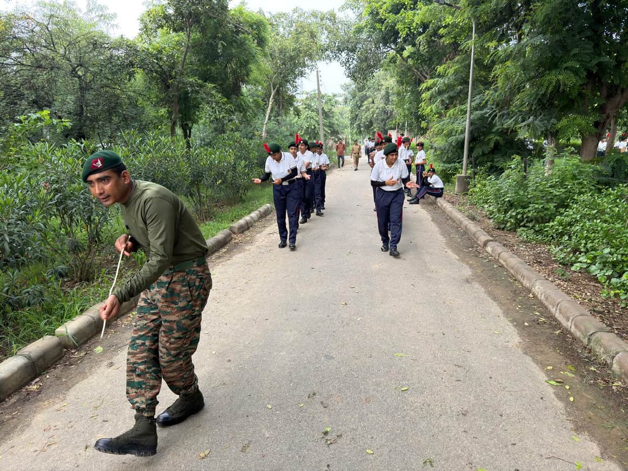 NCC cadets displayed their strength in the parade and military knowledge competition.