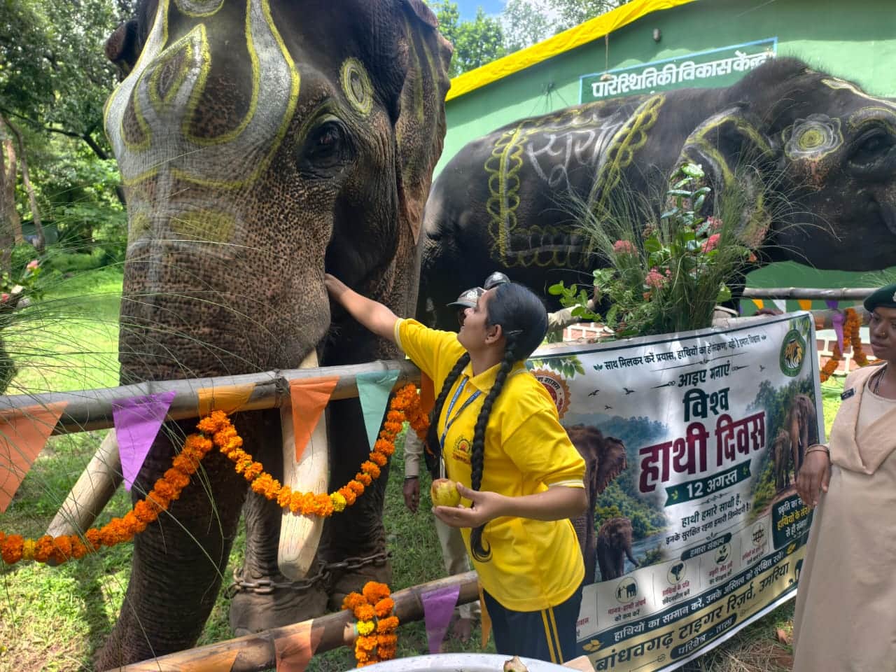 रामा और सूर्या बने आकर्षण का केंद्र।
