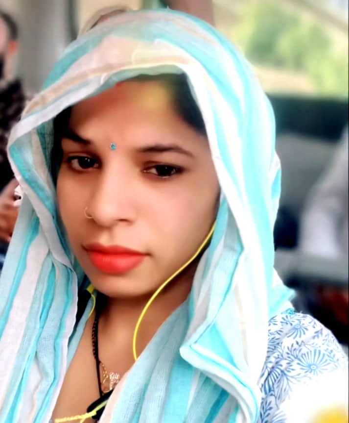Married lover kills woman who was pressuring him for marriage.