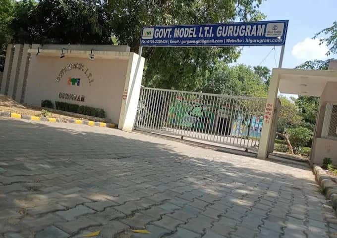 Youth showcased innovations and new startup ideas at the ITI.