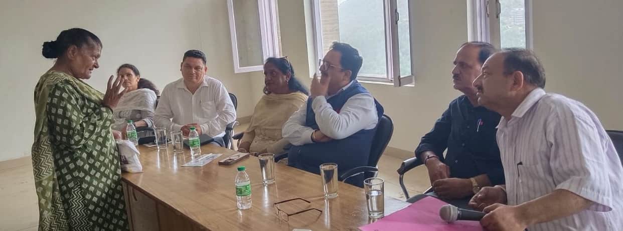 Demand raised to provide health facilities to BPL families.