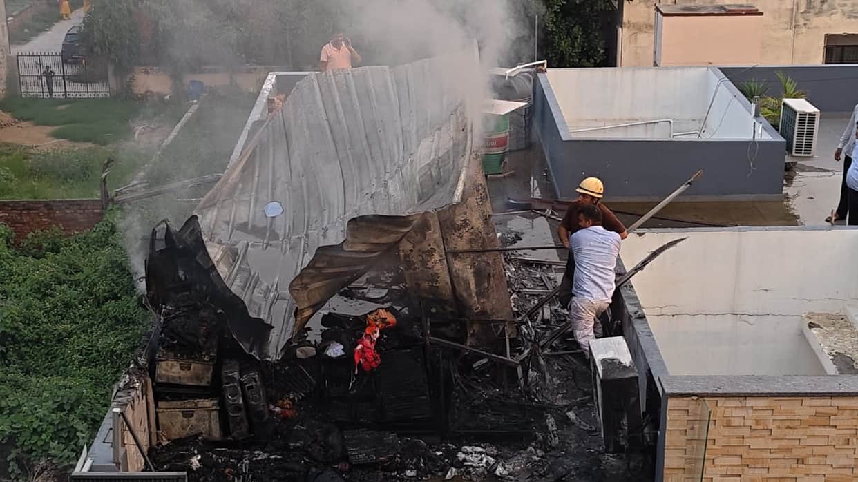 Fire breaks out in a third-floor storeroom; three fire tenders bring it under control within 20 minutes.