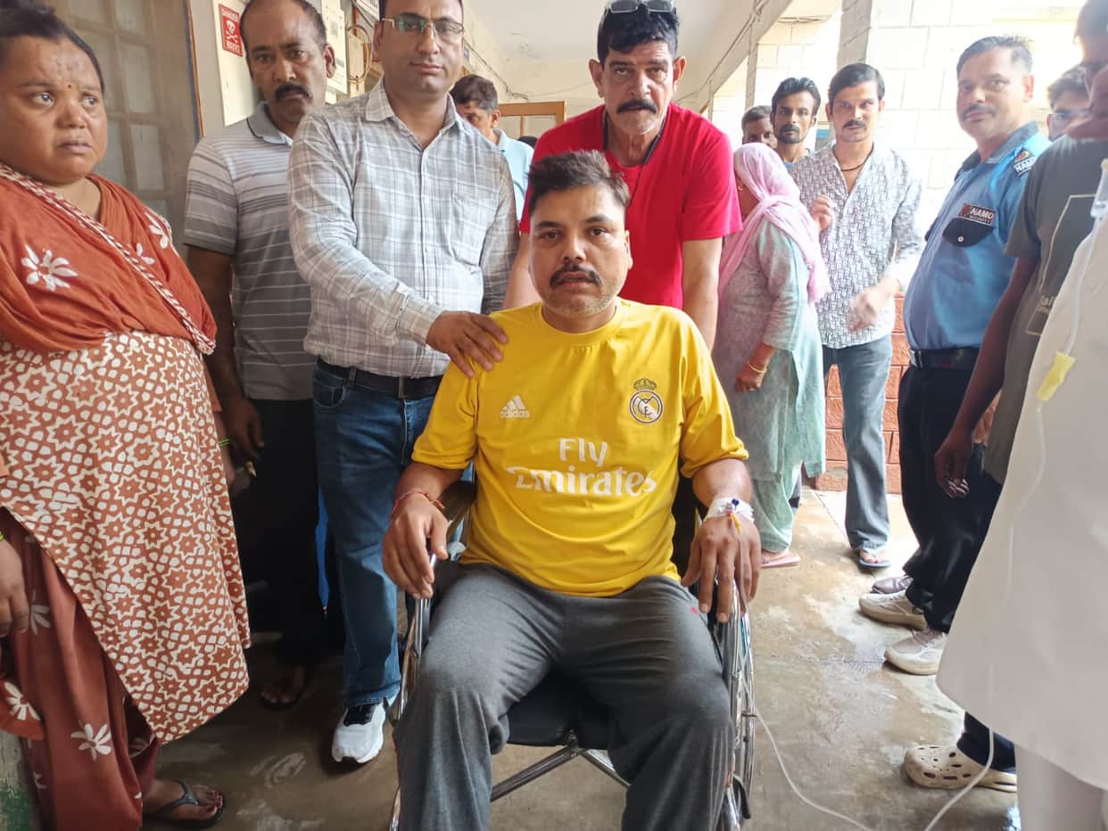 Three people, including two real brothers, injured after being struck by lightning in Nalagarh.