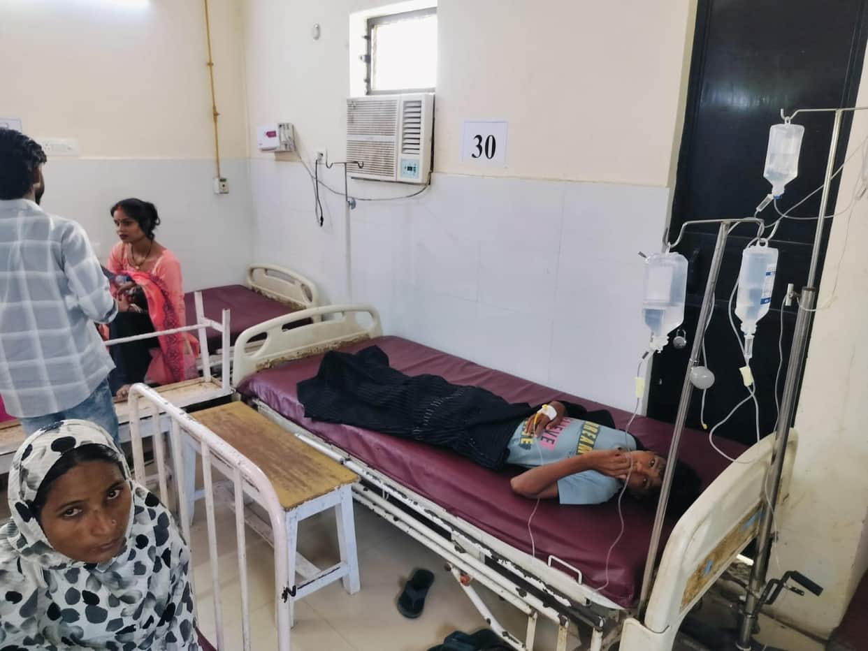 Children distressed by viral fever, vomiting, and diarrhea.
