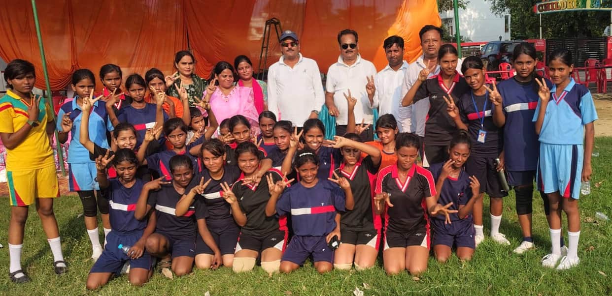 Talented daughters from Sultanpur shine in Barabanki; set to showcase their mettle at the state level