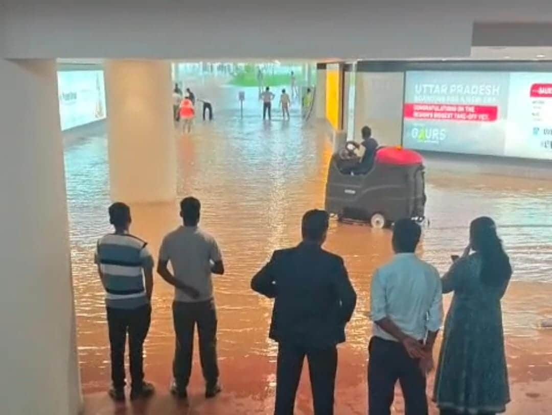 Water will no longer accumulate at the airport; measures will be put in place to prevent the ingress of soil and debris.