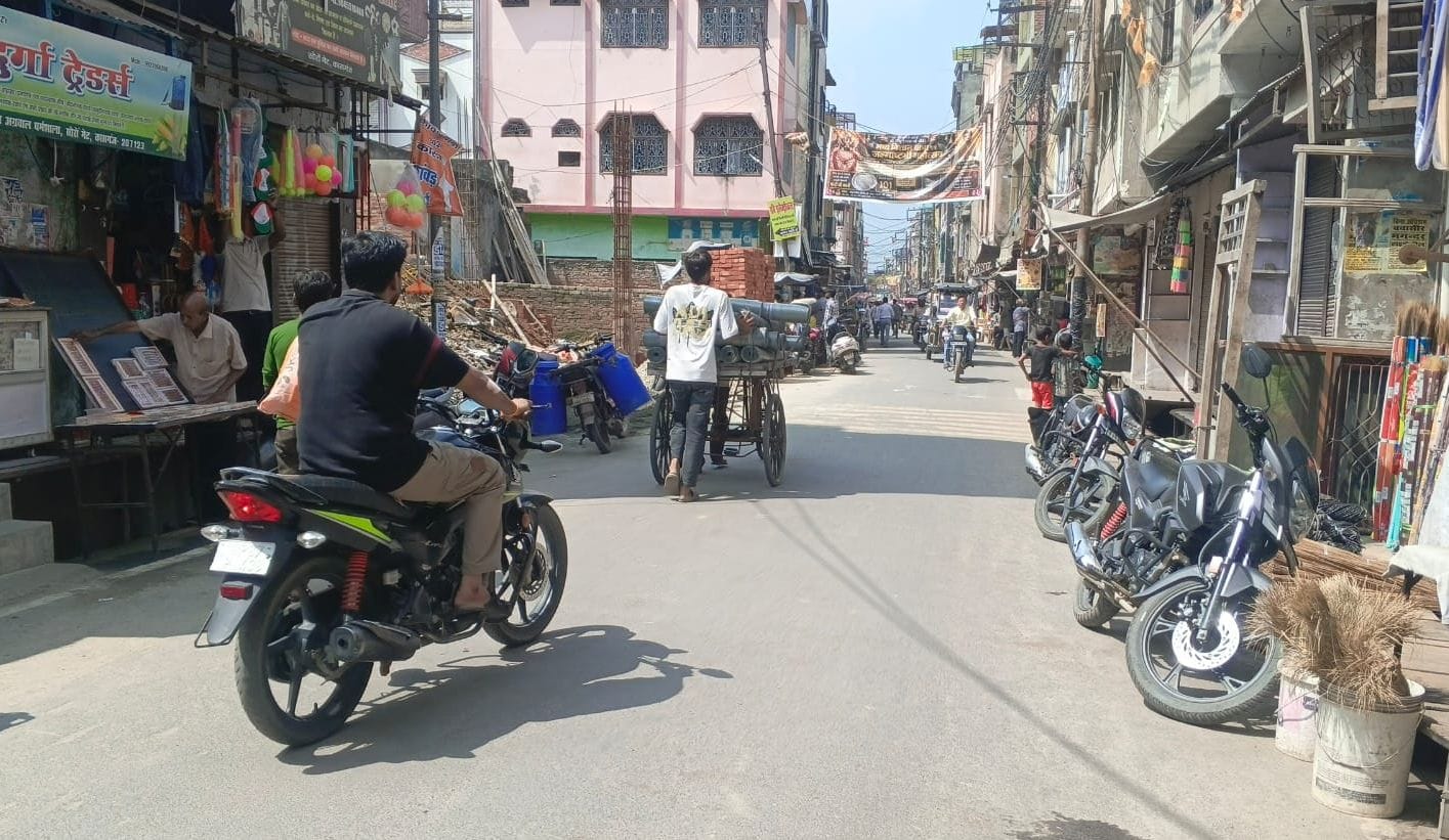 फोटो 01 - कासगंज का सोरों गेट बाजार जहां हरियाली तीज का मेला लगता है। स्रोत : संवाद
