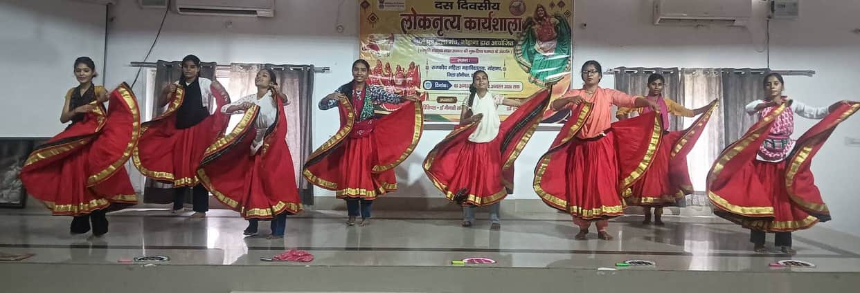 Female students showcased their talent at the folk dance workshop.