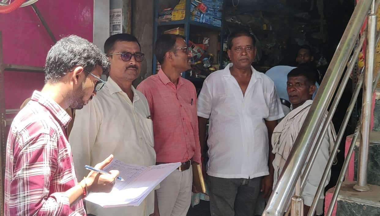 Electricity theft detected at 40 locations; overloading found at 122 sites.