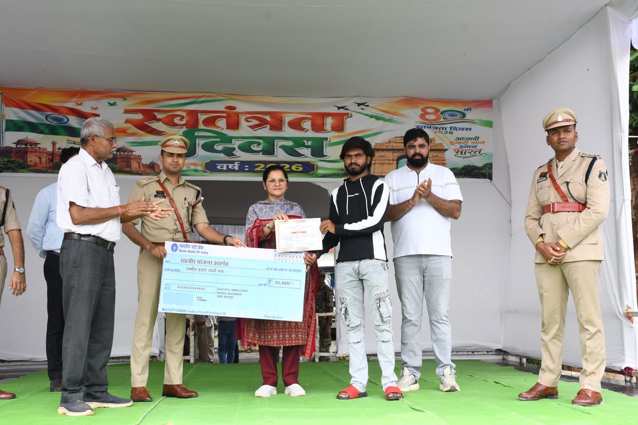 Extended a helping hand during a time of crisis; Collector and SP honored them with certificates of appreciati