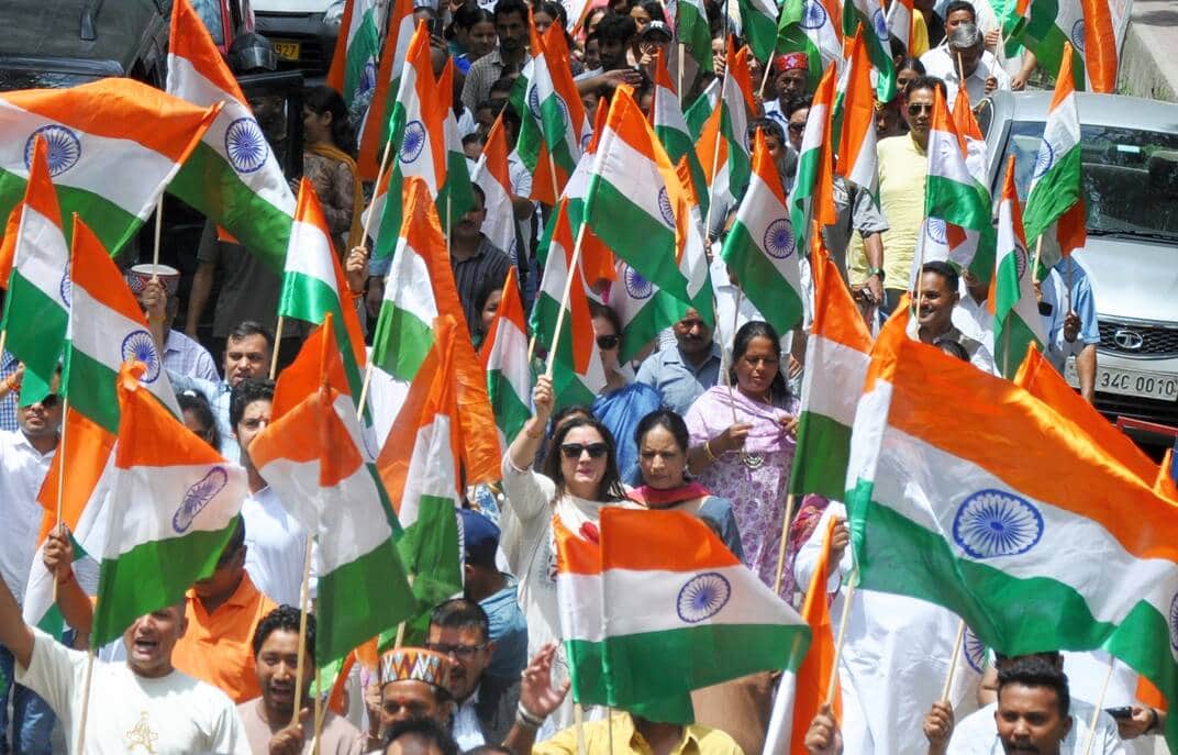 Tiranga Yatra taken out from Katrain to Patlikuhal.