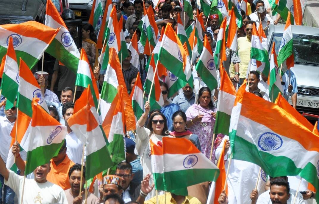 Tiranga Yatra taken out from Katrain to Patlikuhal.