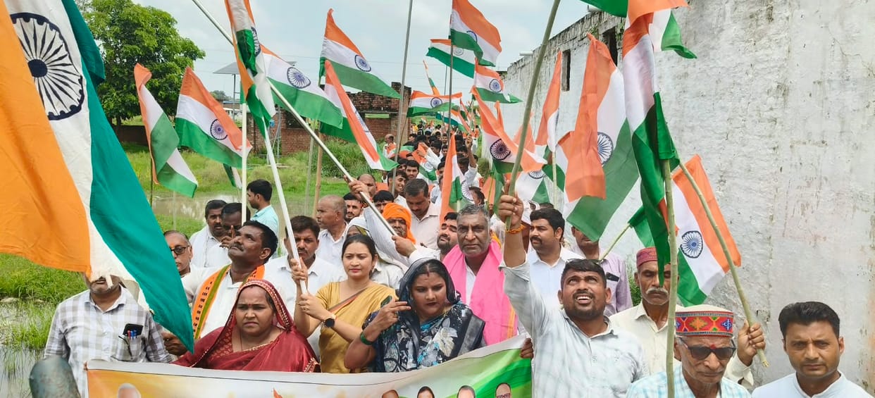 Tiranga Yatra taken out in Bhadevara