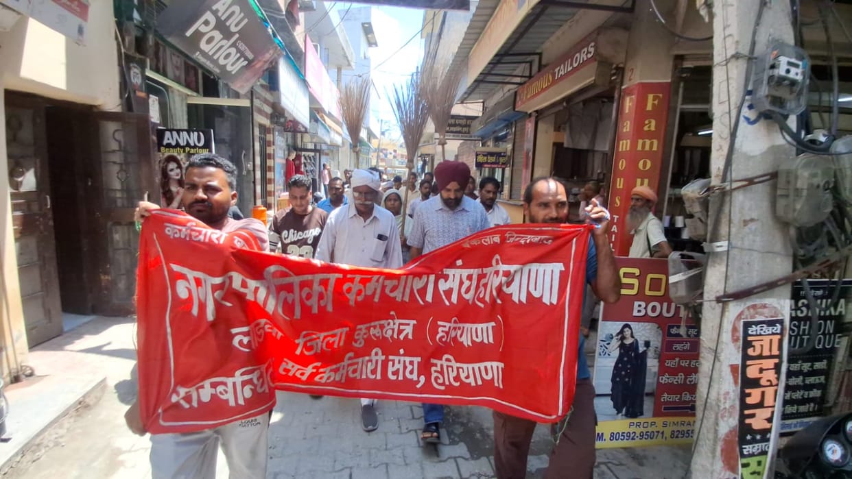 Firefighters and sanitation workers held a protest march in markets and on the streets.