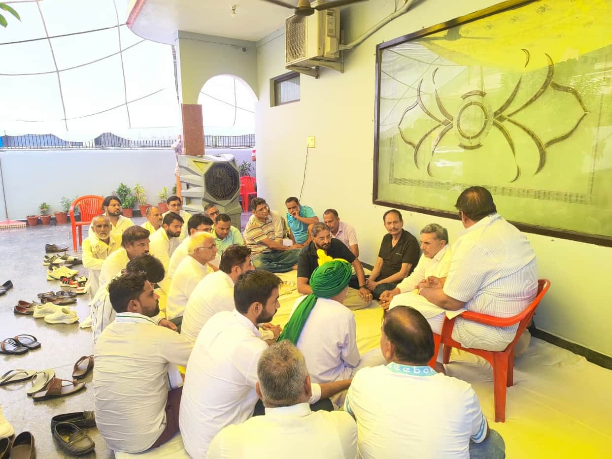 JJP President Chautala expressed condolences to the families of the deceased party workers.