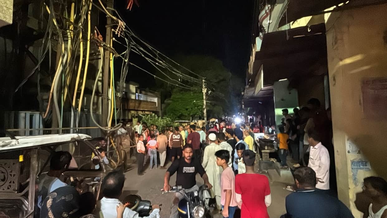 Two transformers blew out in three days, people took to the streets at midnight