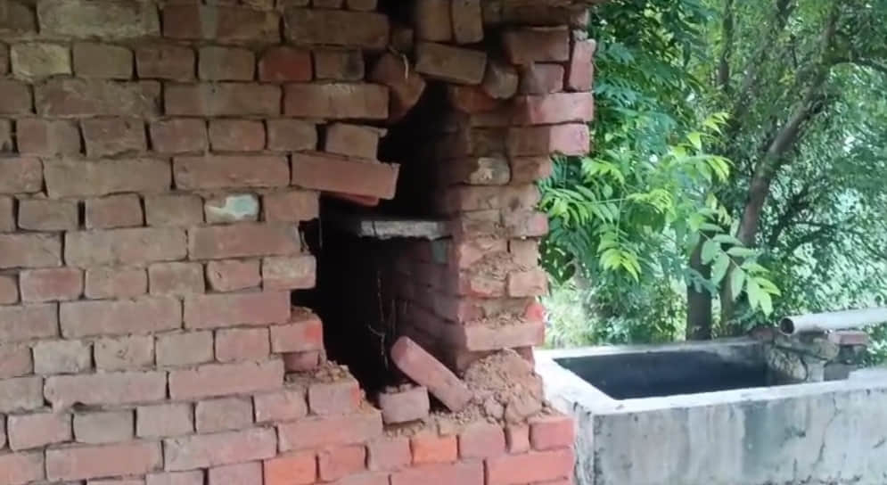 Goods worth thousands stolen from dairy under construction and three tubewells