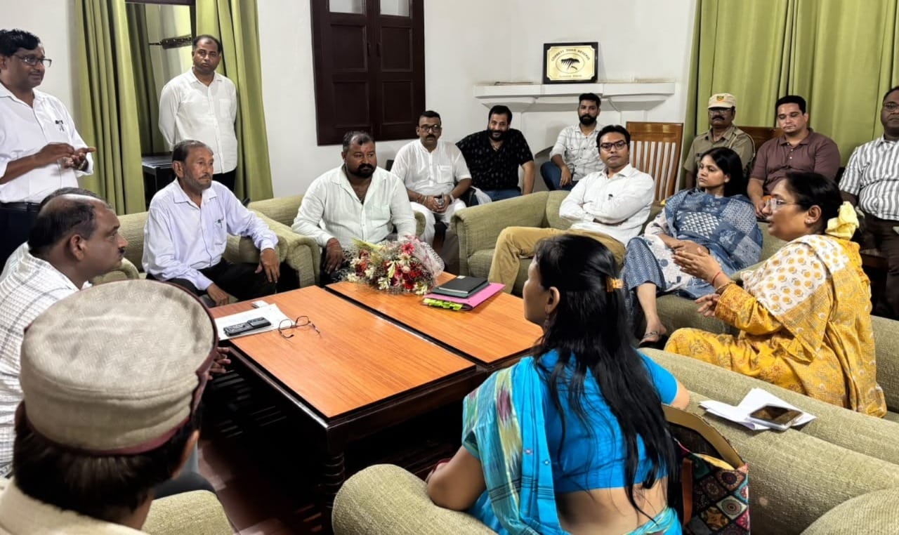 कालागढ़ मेंं तिरंगा यात्रा में शामिल हुई विधानसभा अध्यक्ष ने हाथीशाला का निरीक्षण कर अधिकारियों