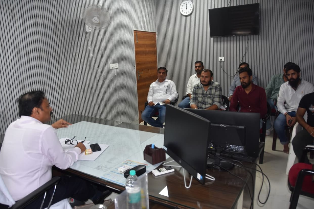 Municipal Commissioner seeks four-month report from CSI; asks how many cattle were sent to the cowshed.