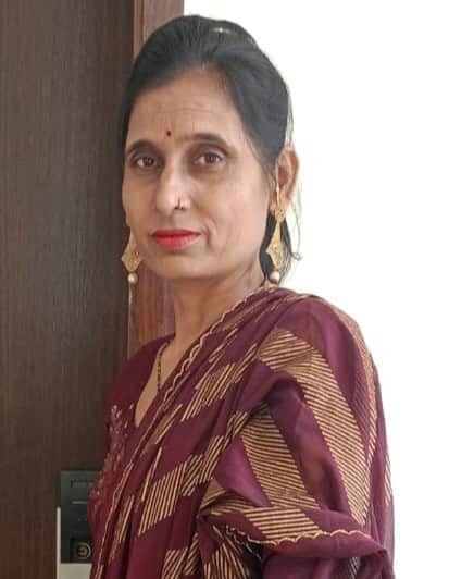 नीलम।