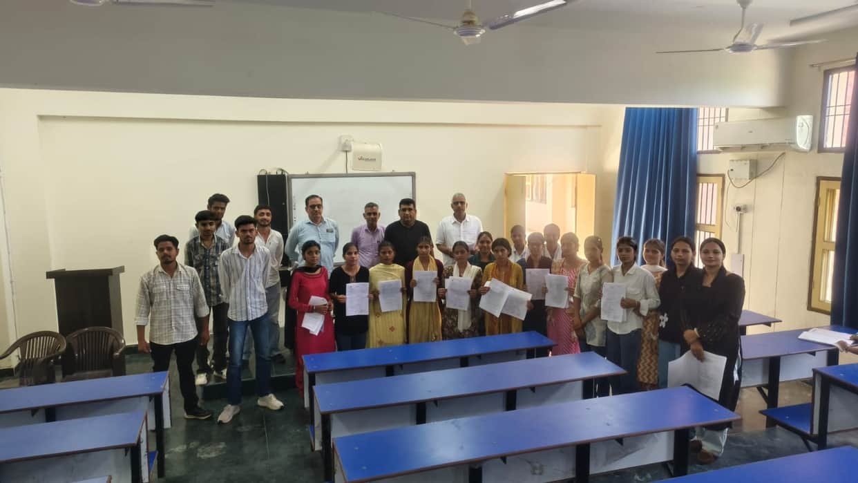 Special camp organized at the college to register names in the voter list
