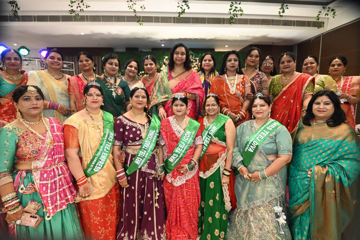The Teej festival radiated the charm of the monsoon season.