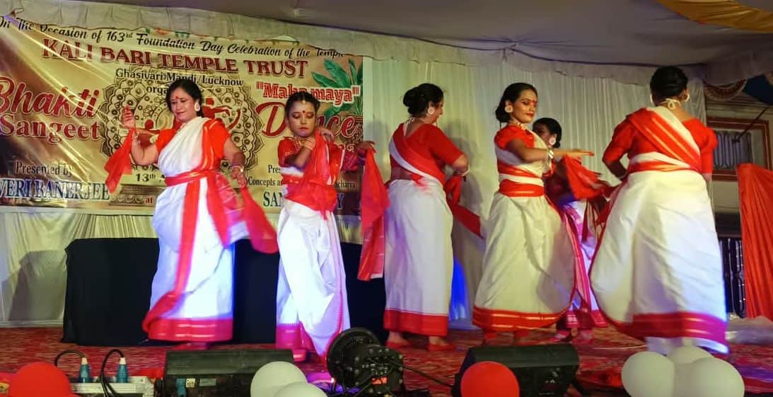 Temple's foundation day celebrated with great fanfare.