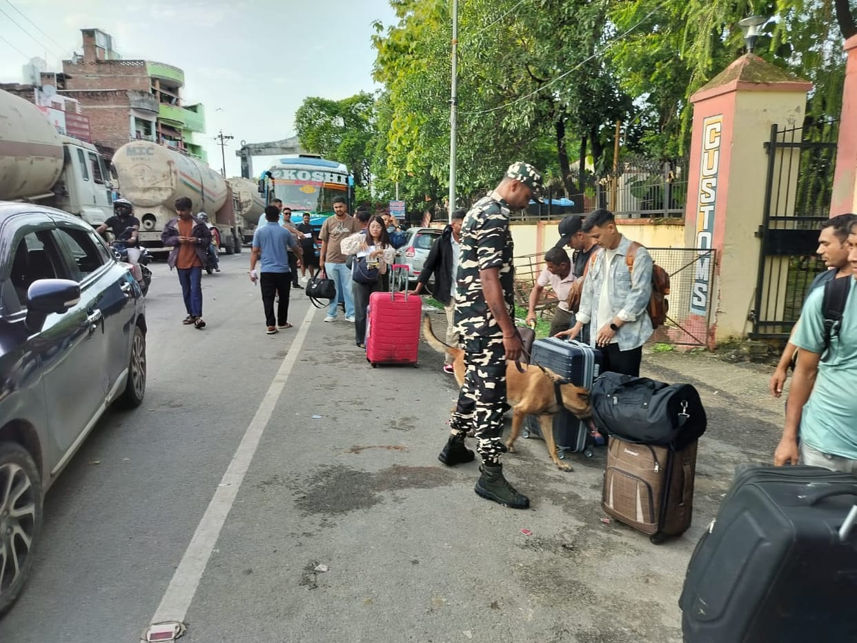 Siddharthnagar News: High alert on the border for Independence Day, security agencies active