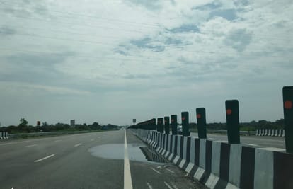 UP: The Lucknow-Kanpur Expressway continues to collapse, with modern drainage systems failing