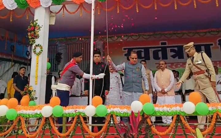 *80th Independence Day Celebrated with Great Enthusiasm*  *Tiranga hoisted everywhere, main event at CSEB Grou