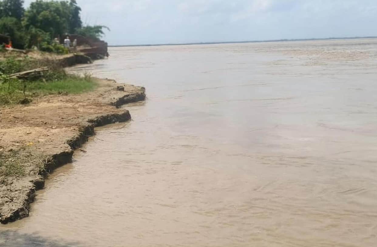 Erosion in two villages; four bighas of land swallowed by the river.
