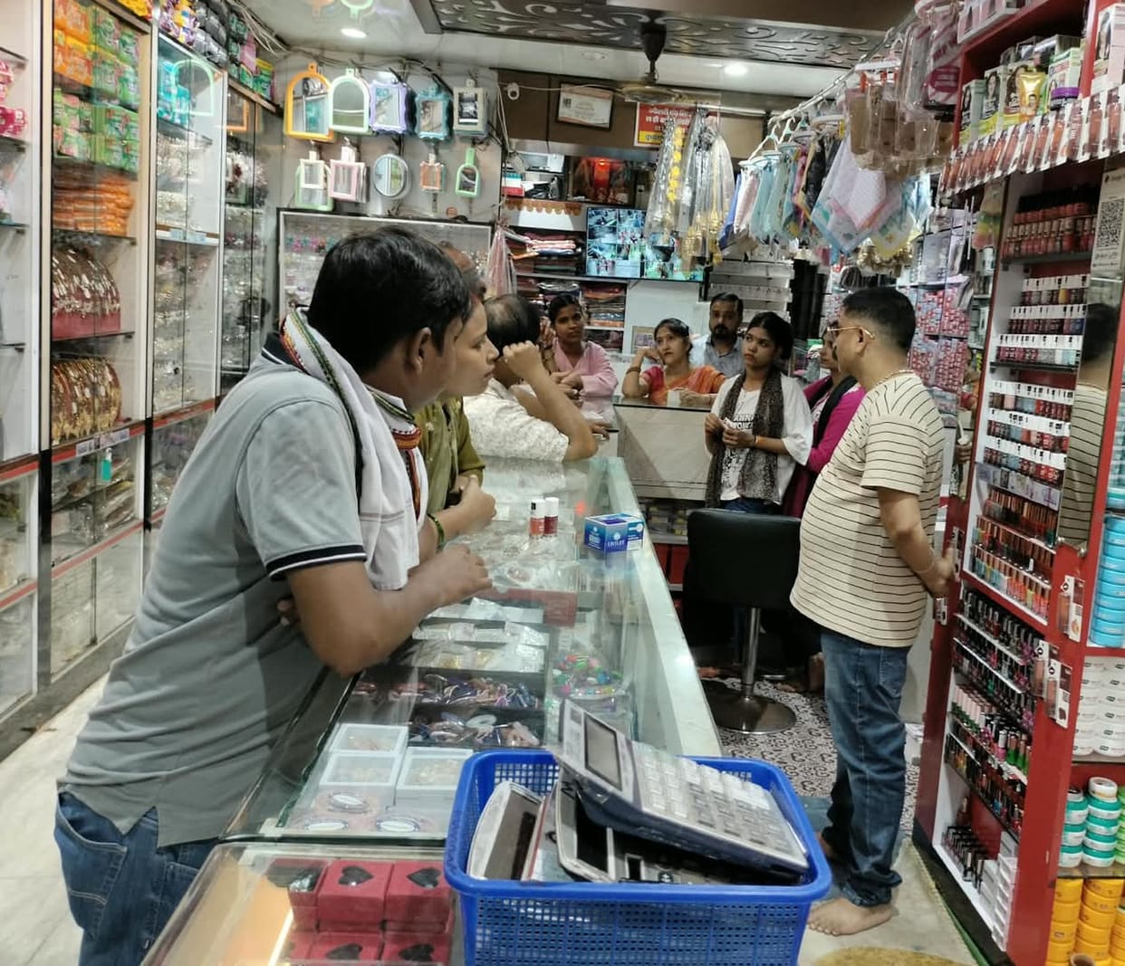 Markets buzz with activity for Hariyali Teej; enthusiasm visible among married women