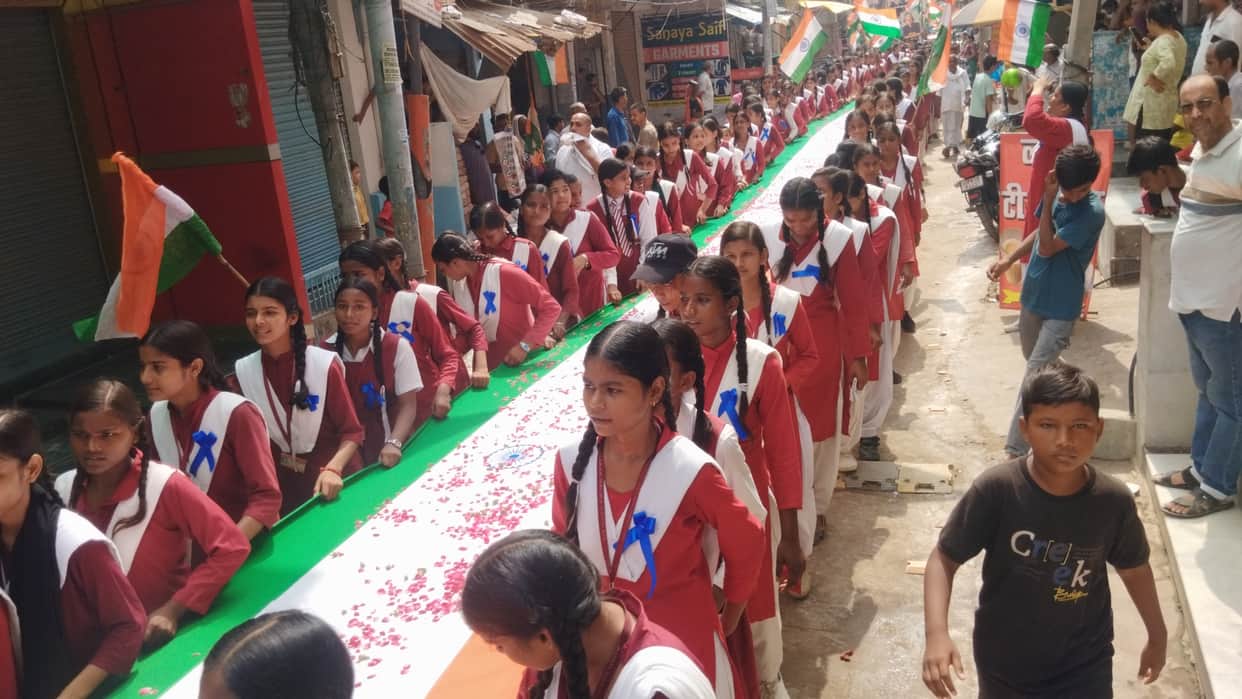 The spirit of the Tricolour and patriotism sweeps over Lahuri Kashi.
