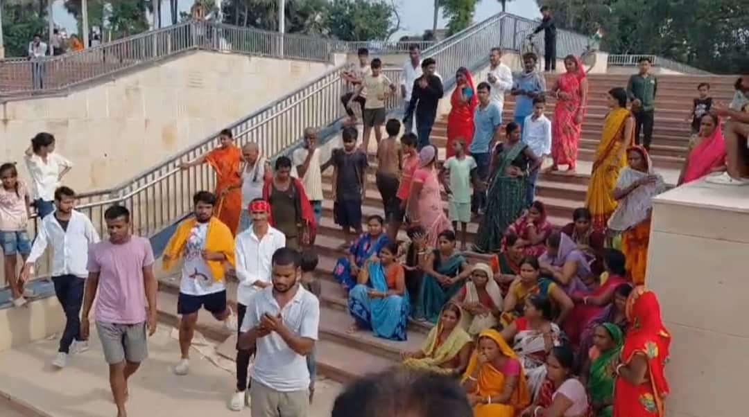Teenager-drowns-while-bathing-in-Ganges-with-friend-patna