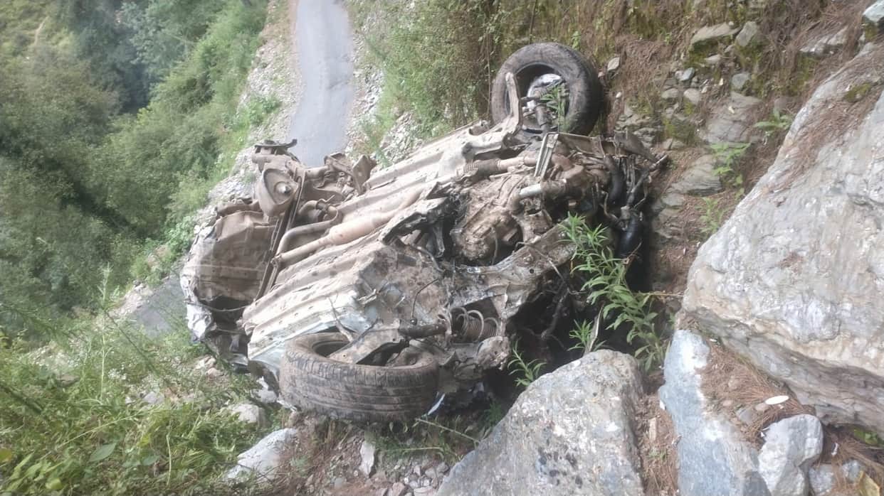 Road accident on the Kaloon-Salana-Jhina road; one youth dies