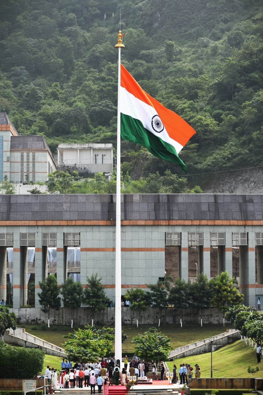 Tricolour hoisted on a 100-foot-high flagpole at AIIMS.