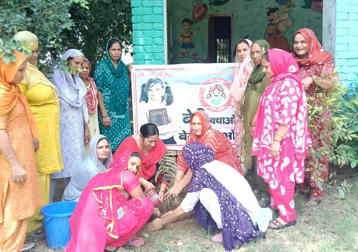 Saplings planted in the names of daughters in Bupaniya; pledge taken to nurture them.