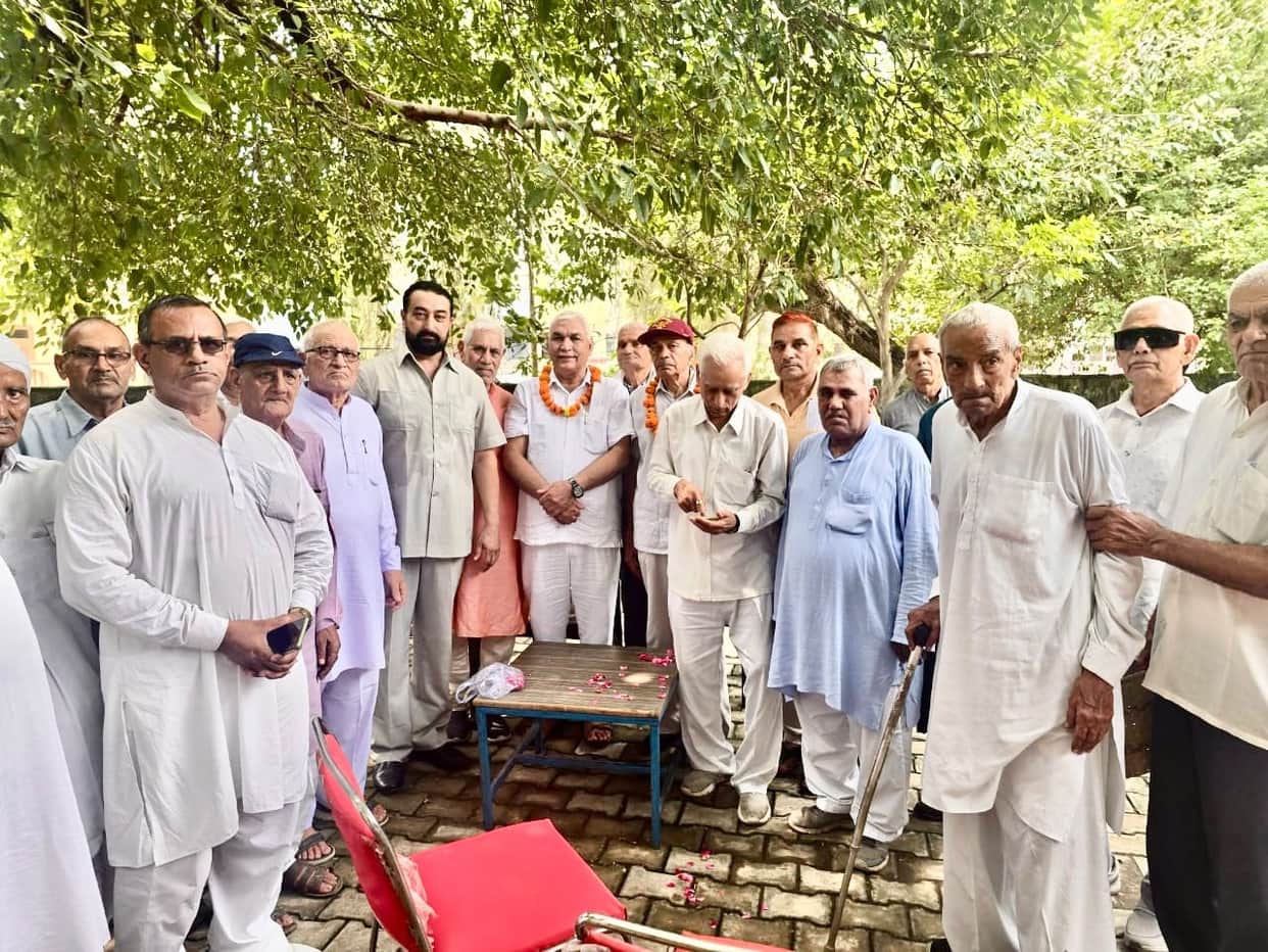 Ramniwas became the President of the Digana Senior Citizens Club.