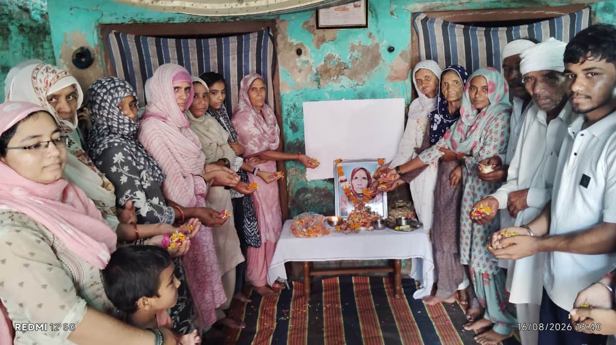 Tribute paid to veteran Dhan Singh Malik's wife.