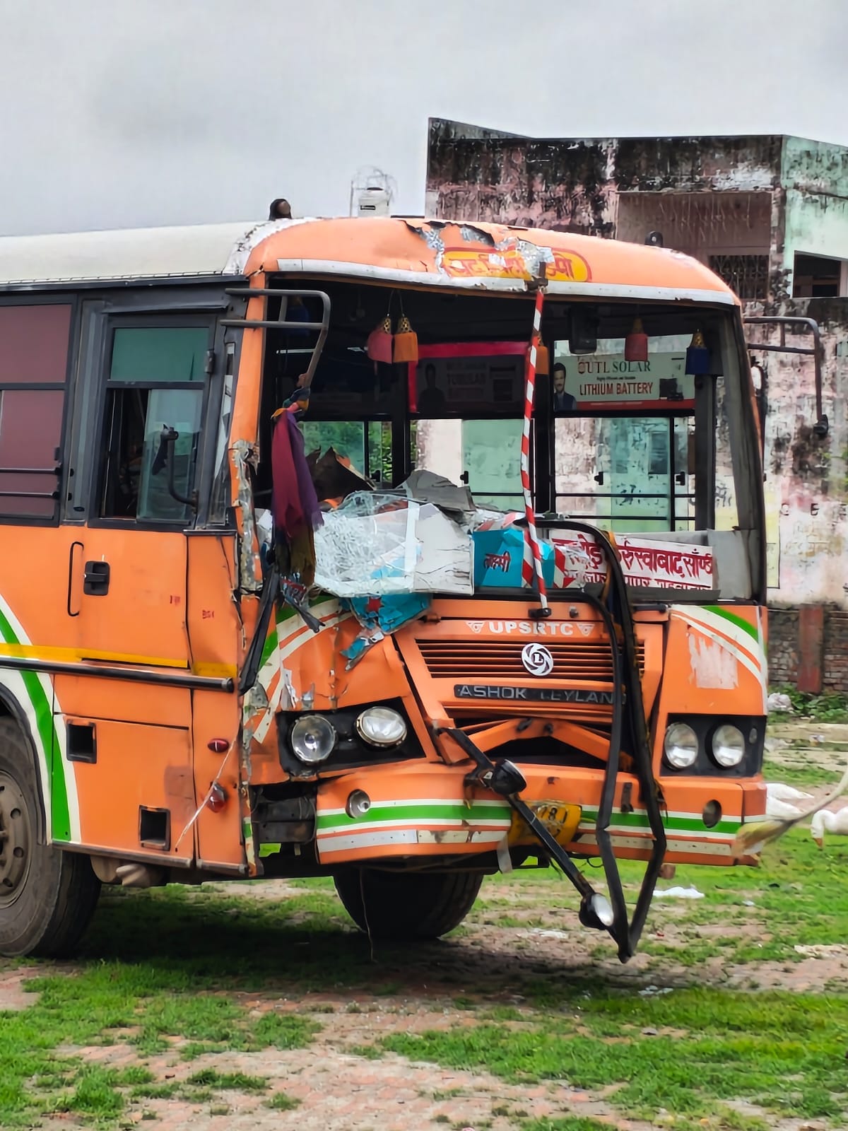 Female Kanwariya riding a tractor dies after being hit by a contracted bus; 12 injured.