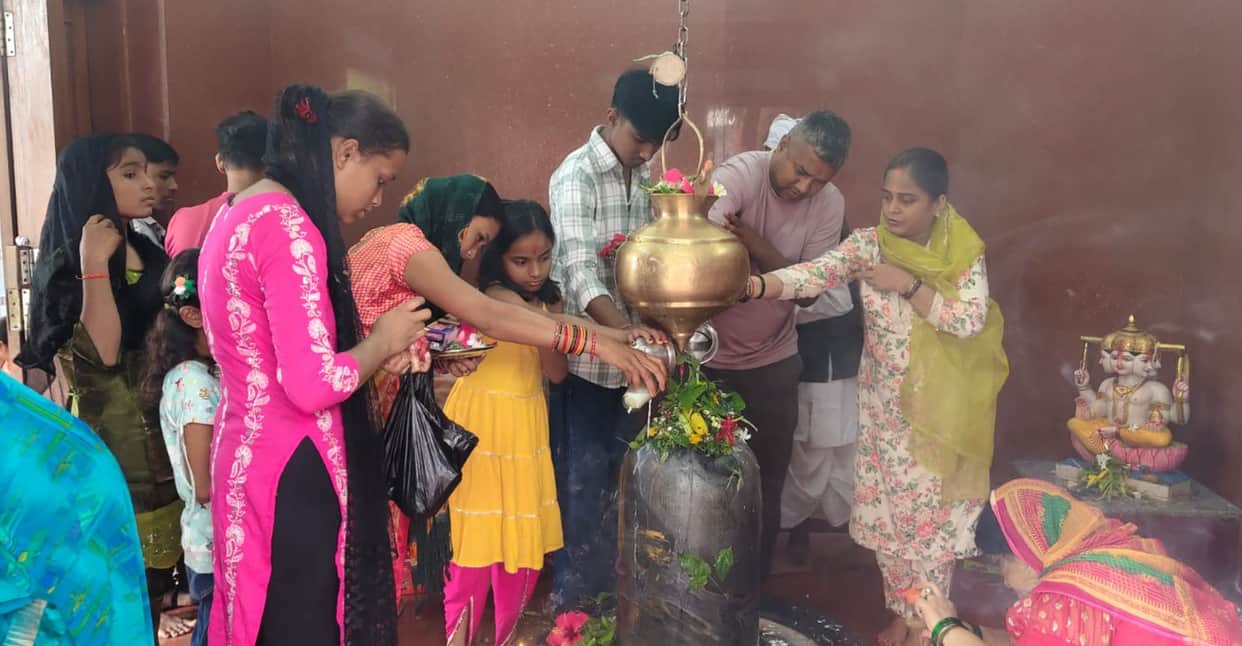 A surge of faith at Shiva temples on the third Monday of Sawan.