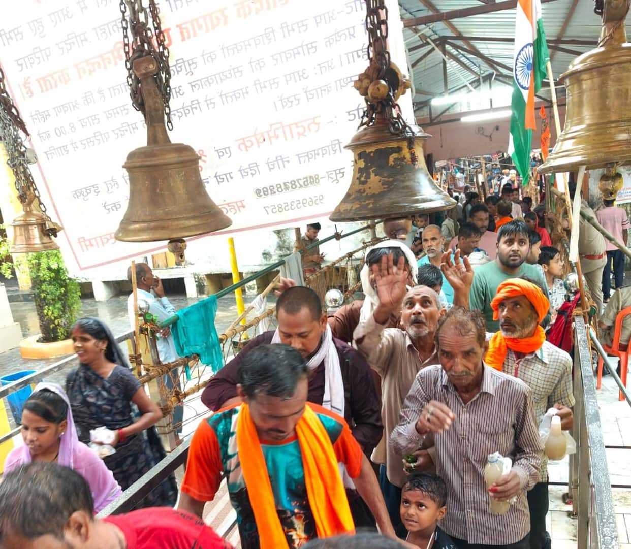The Shiva temples resounded with the chants of "Har-Har, Bam-Bam Bhole