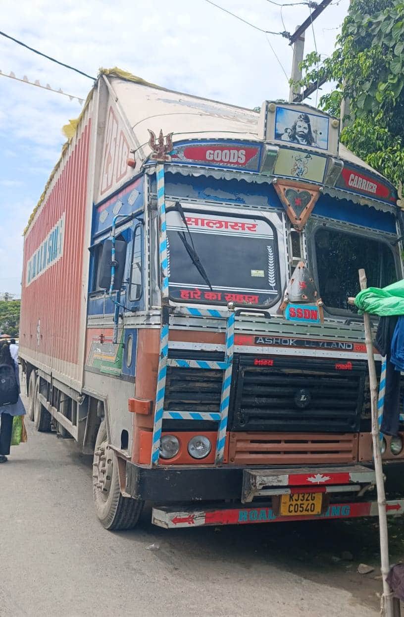 FIR registered over deaths of three friends; container truck seized.