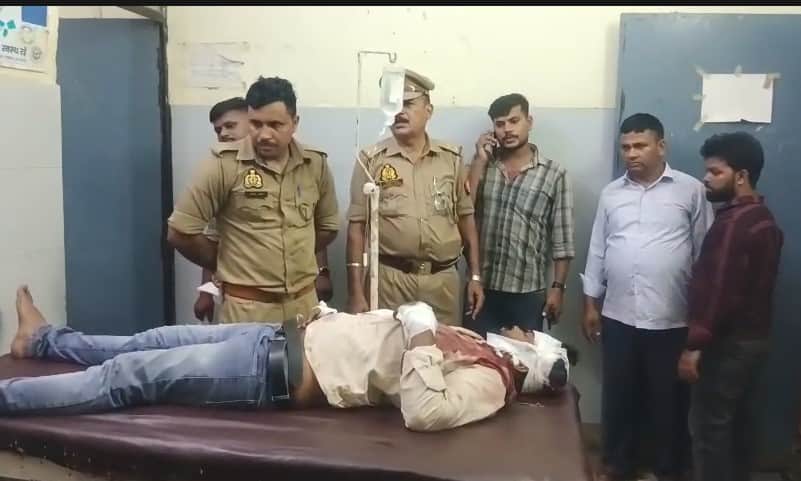Youth attacked with iron rod and shot in the abdomen due to a feud.