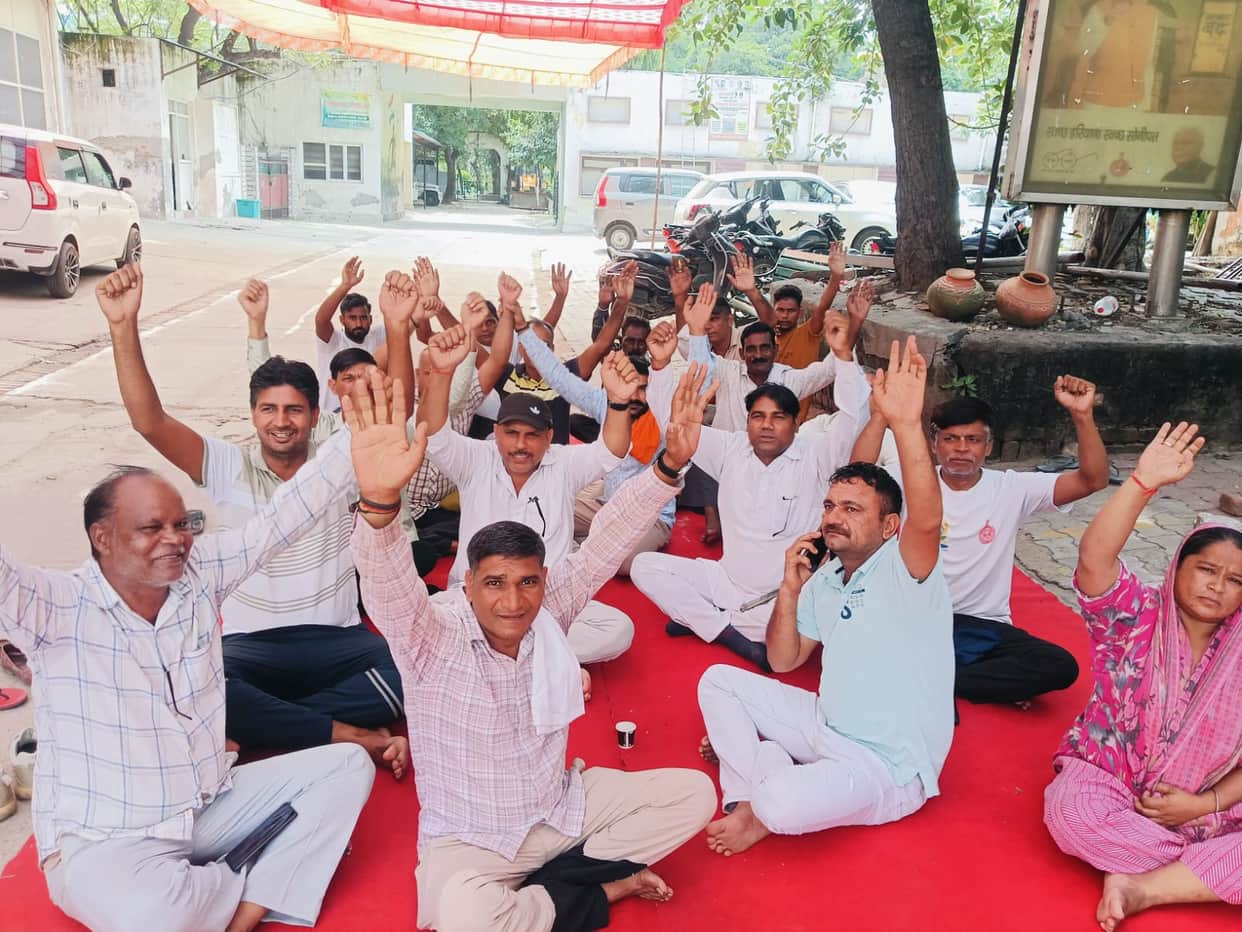 Firefighters and sanitation workers extend strike.